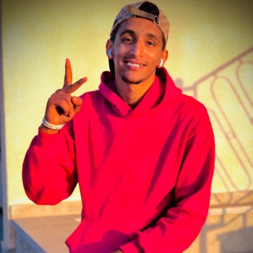 Hicham  E.