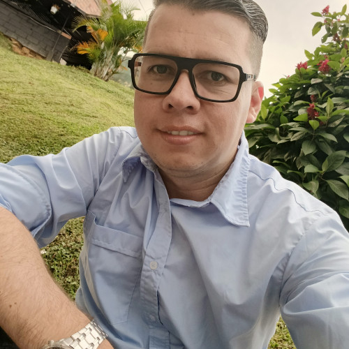 Luis Alfredo C. profile photo