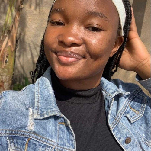 LeeAnne M. profile photo