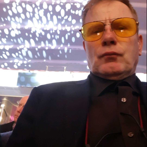 Wayne R.