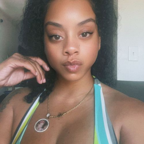 Azmira B. profile photo