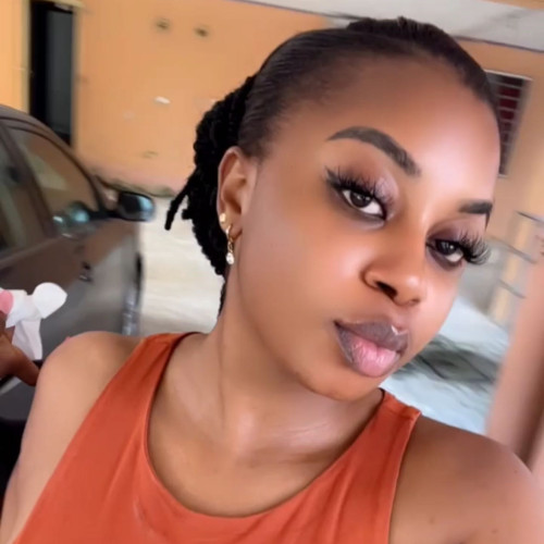 Zhara T.