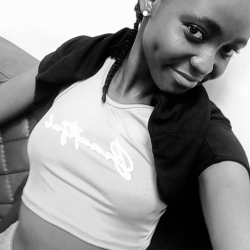 Dera E. profile photo