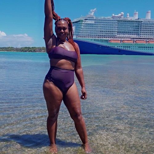 TeTee L. profile photo