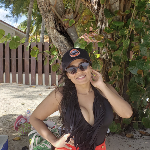 Vane C.
