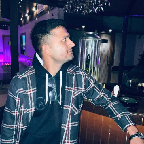 SHIRAZ H. profile photo