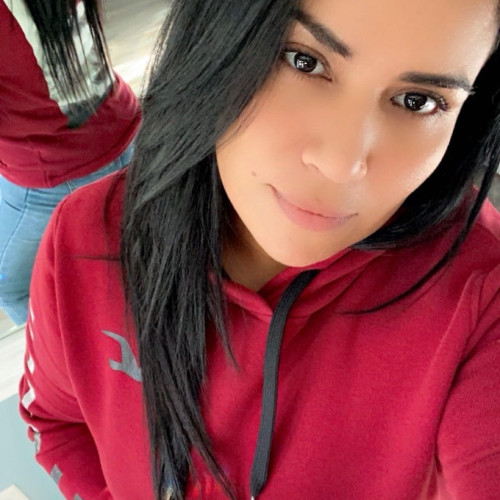 Mayerlin m. profile photo