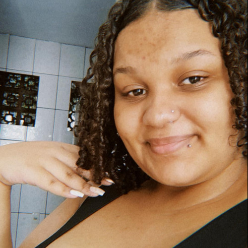 Ana carolina L. profile photo