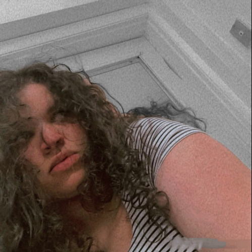 Mariel M. profile photo