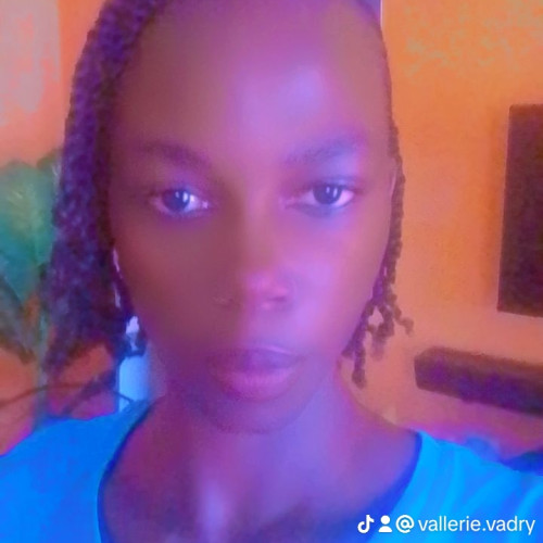 Vallerie V. profile photo