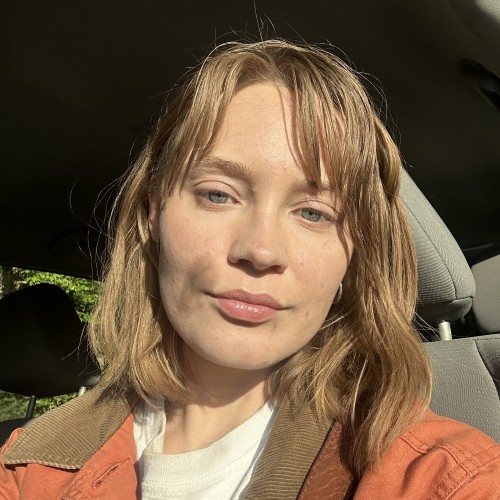 Isabelle E. profile photo