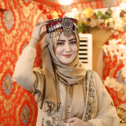 Samreen K.