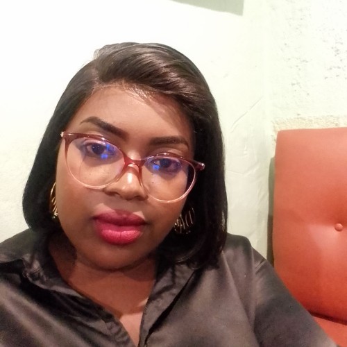 Zanele M.