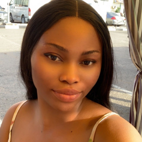 Naomi E. profile photo