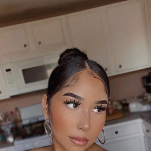 Angelina M. profile photo