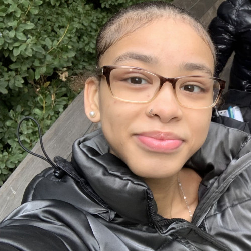 Mia P. profile photo