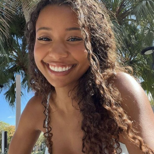 daisy k. profile photo