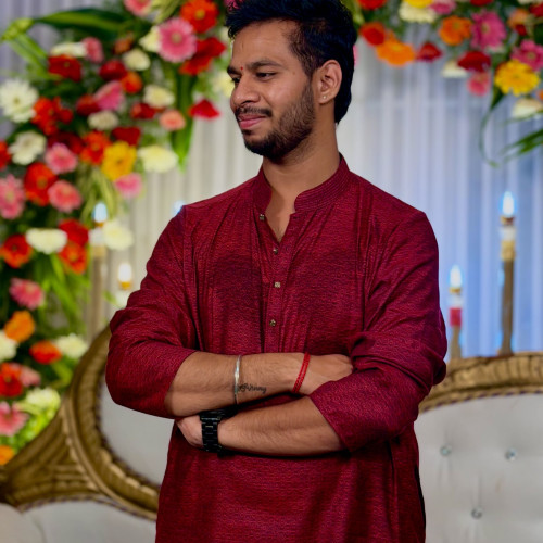 Vinay b. profile photo