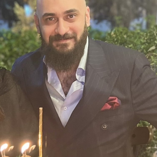 Arman A. profile photo