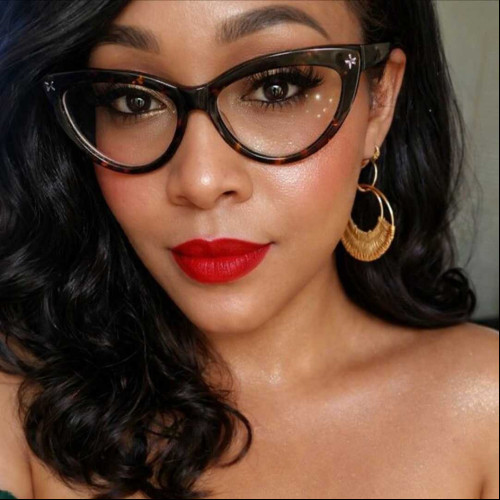 Elysia W. profile photo