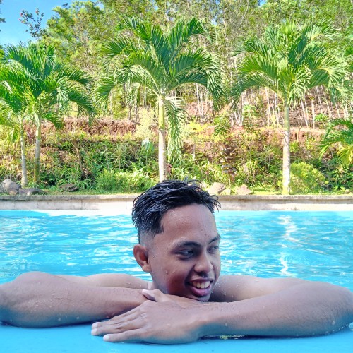 Brylle B.