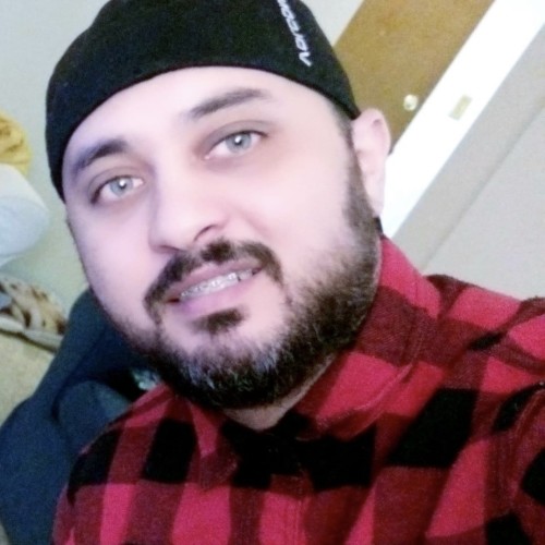 Hicham  M.