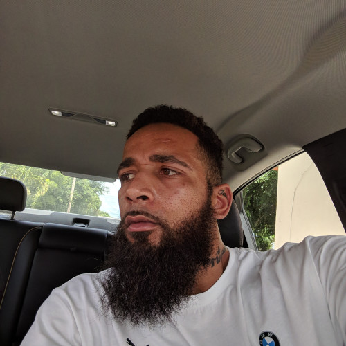 Travis W. profile photo