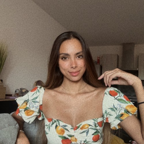 Feli T.