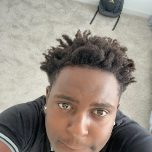 Xavier  L. profile photo