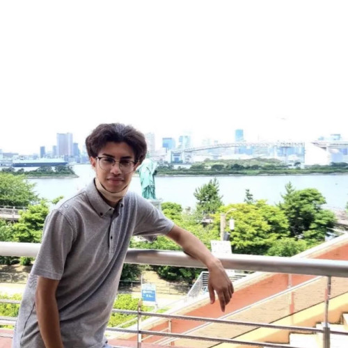 reiji w. profile photo