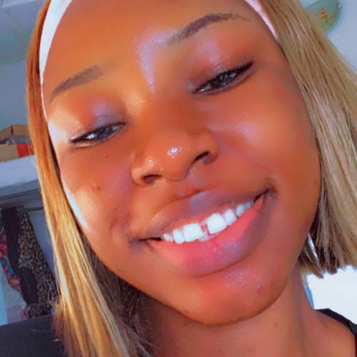 Miracle  E. profile photo