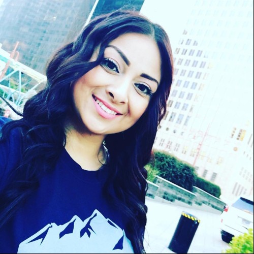 Lizbeth R.
