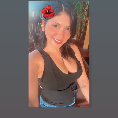 Yuli T. profile photo