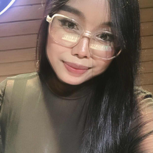 Mikay Y.
