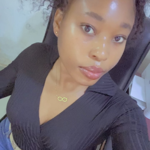Divine  E. profile photo