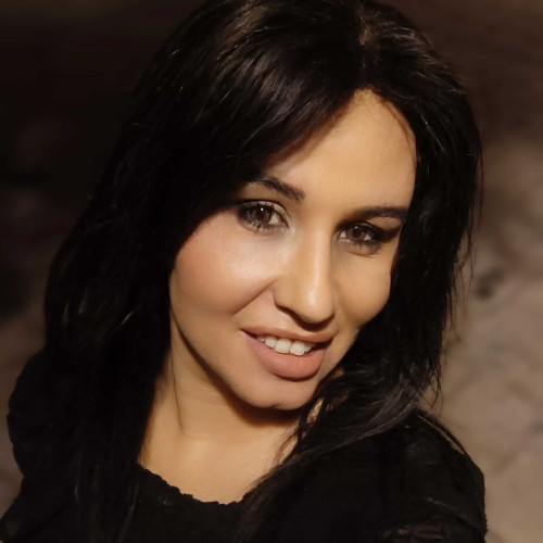 dbiha S. profile photo