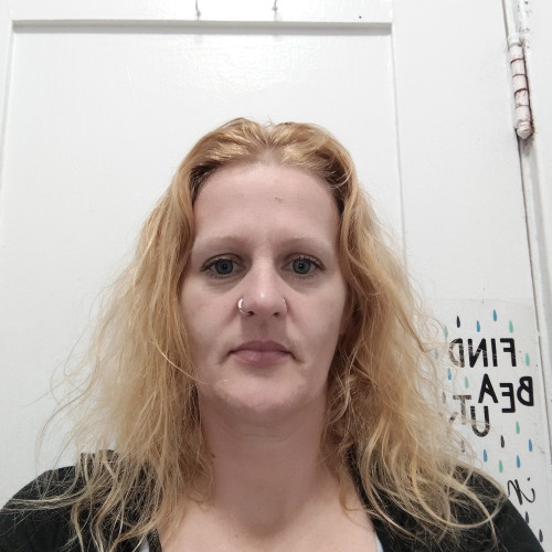 Kirsten T. profile photo