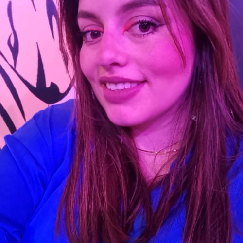 Camila Q.