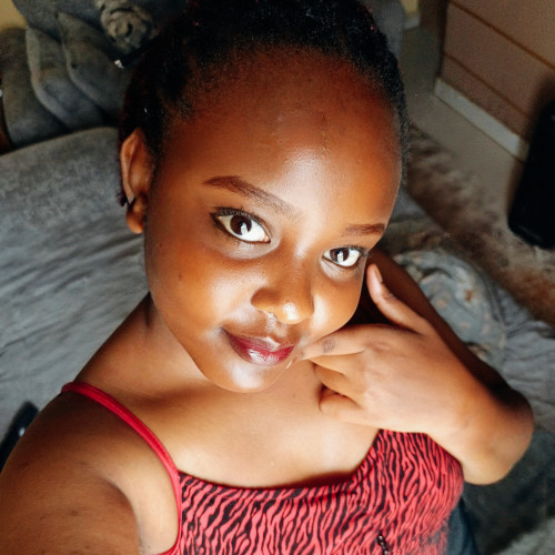 Esther N. profile photo