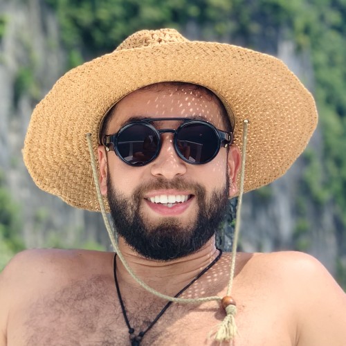 Taha E. profile photo