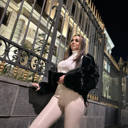Alexandra I.