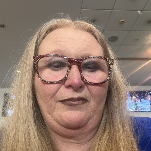 Sharon B. profile photo