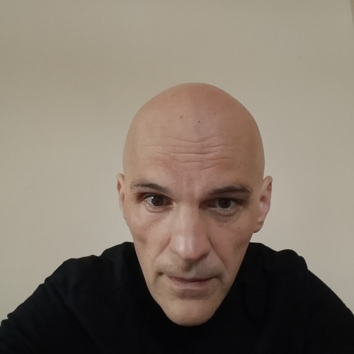 EDUARD E. profile photo
