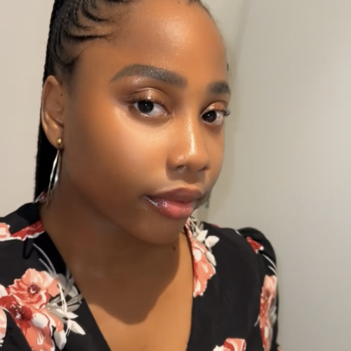 Vwaire  E. profile photo