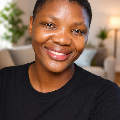 MOLLYNTER N. profile photo