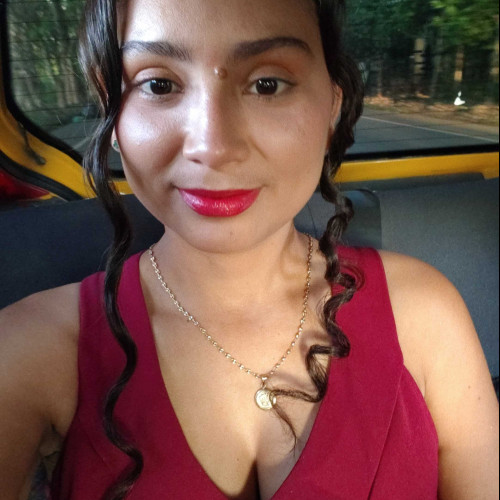 Cristina V. profile photo