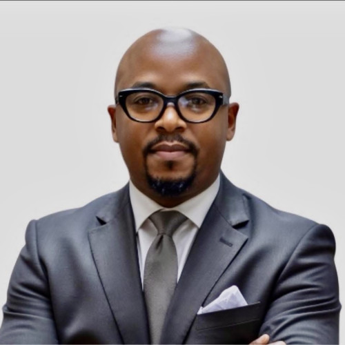 Favour  L. profile photo