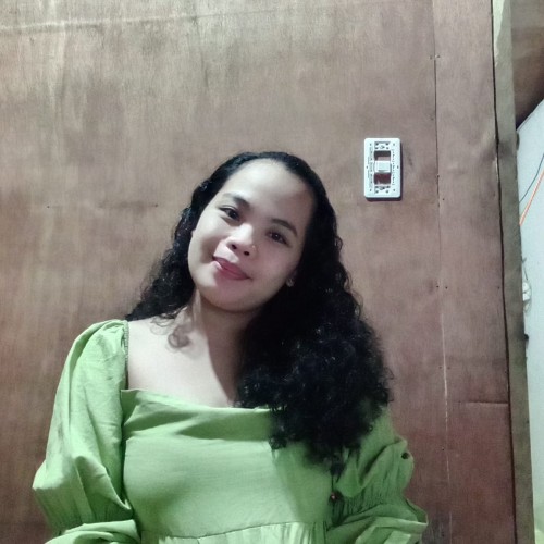 Mariel N. profile photo