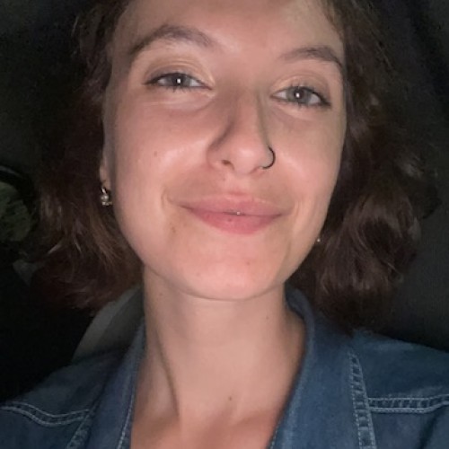 Silvia L.