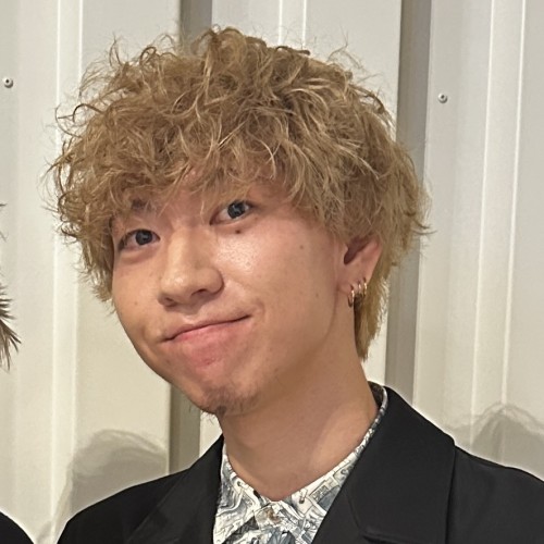 Takeshi S.